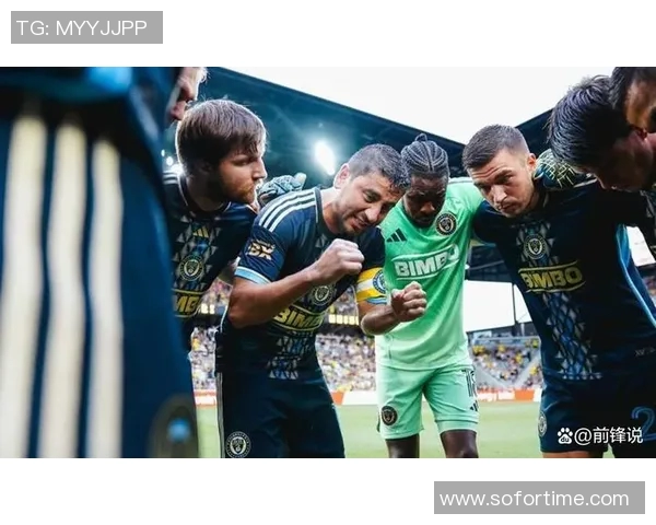 足球明星门将布莱克的精彩瞬间与职业生涯回顾图片展示