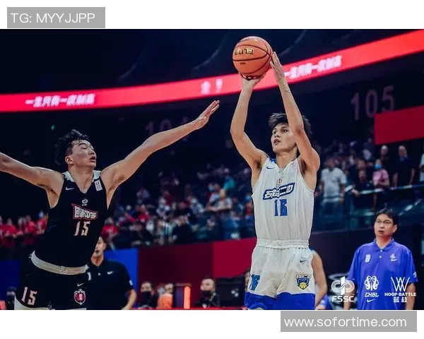 重庆篮球队反击体系解析与战术创新研究